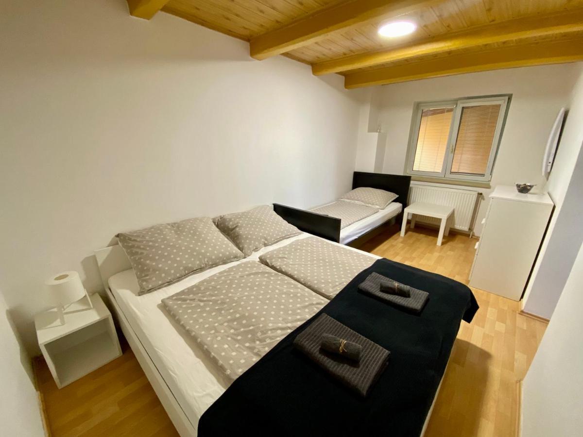Ubytovani Gm Znojmo Extérieur photo