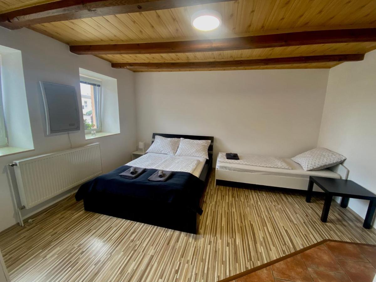 Ubytovani Gm Znojmo Extérieur photo